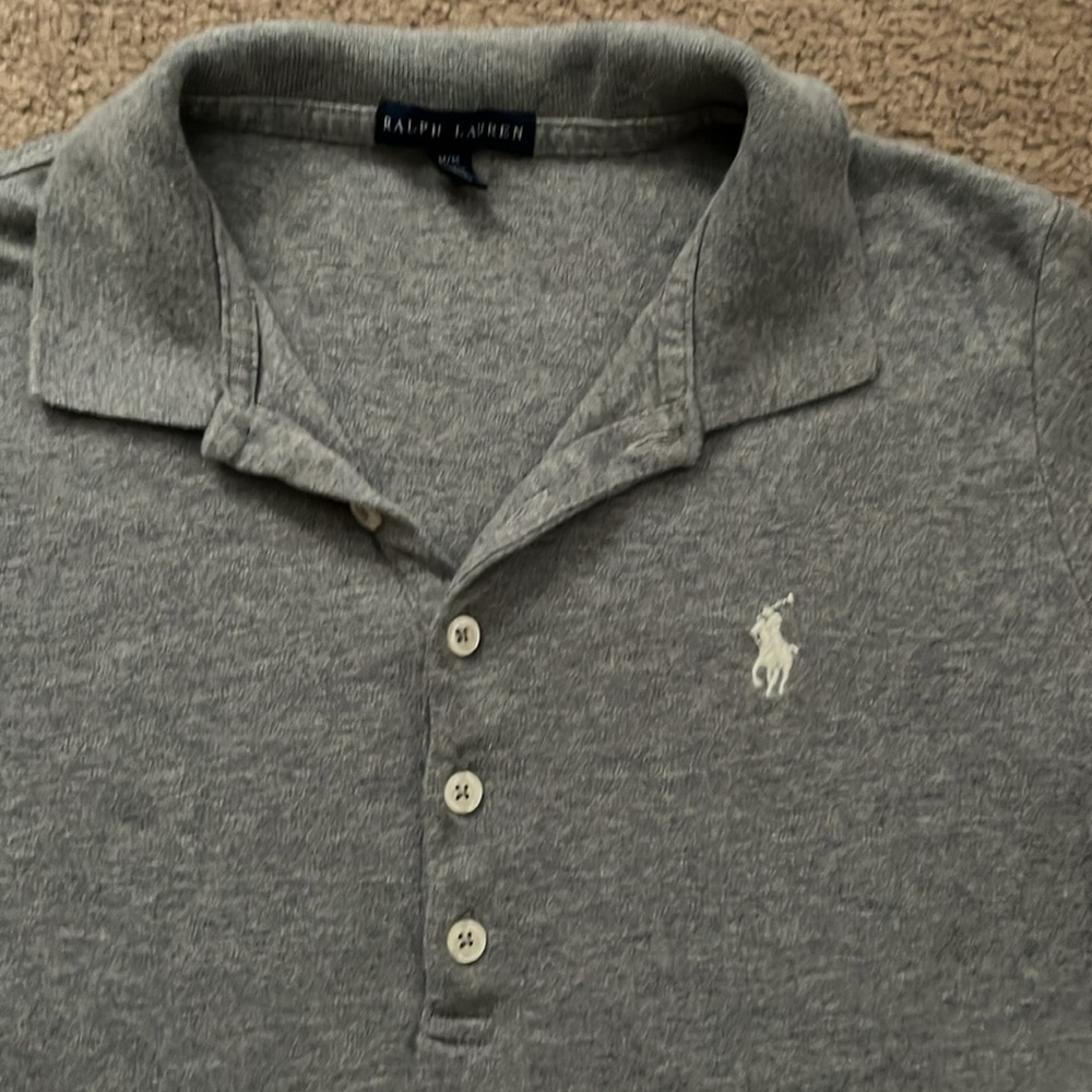 Ralph Lauren ladies polo size, medium - Picture 2 of 5